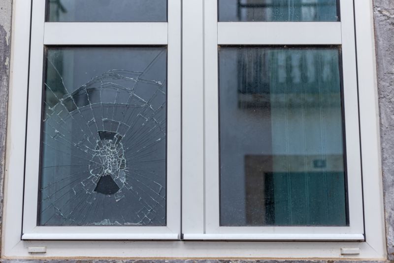 Curved Window Repair in Kansas City, KS