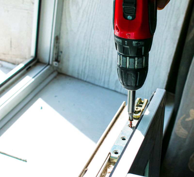 Window Hinge Repair in Kansas City, KS